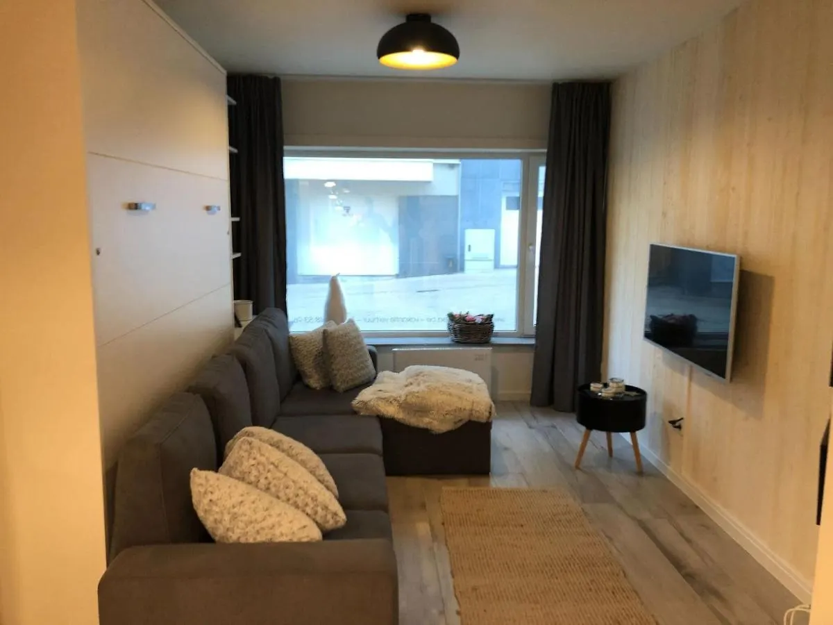 Snug Apartment in Oostende with Terrace 0*,