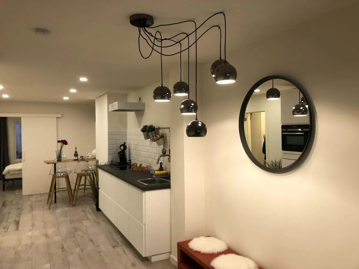 Snug Apartment in Oostende with Terrace