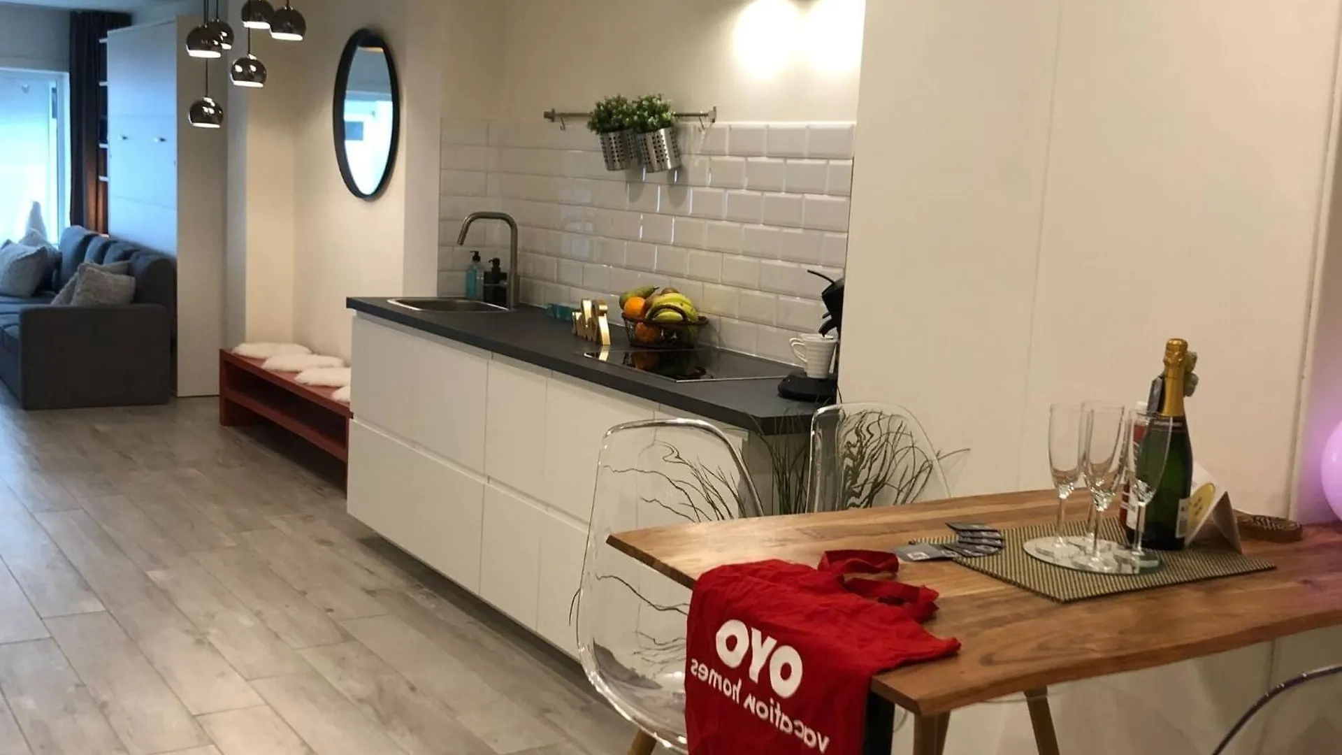 Snug Apartment in Oostende with Terrace