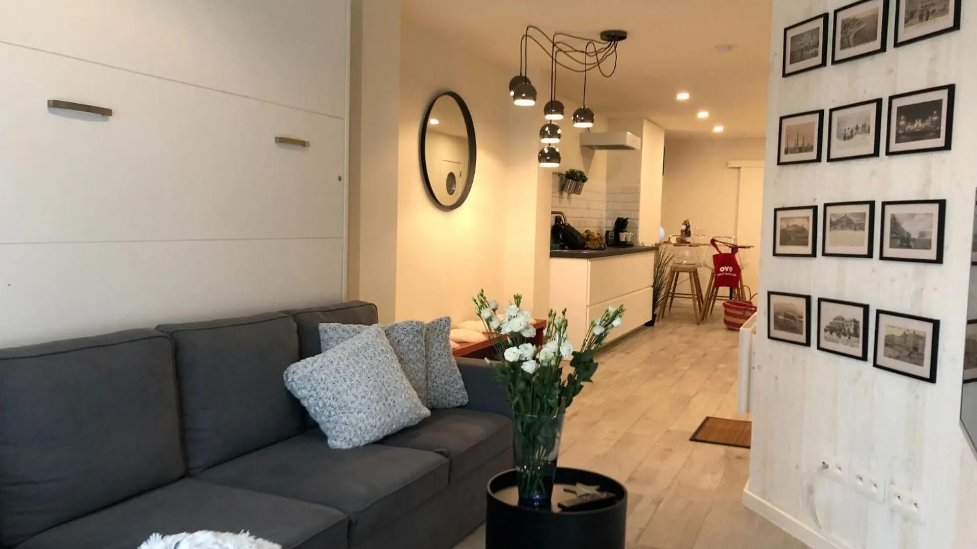 Snug Apartment in Oostende with Terrace