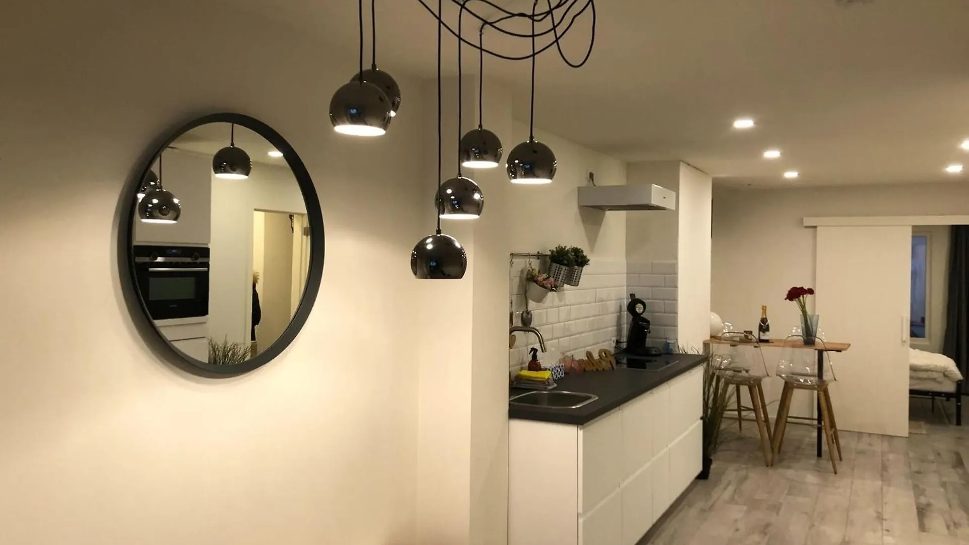 Snug Apartment in Oostende with Terrace